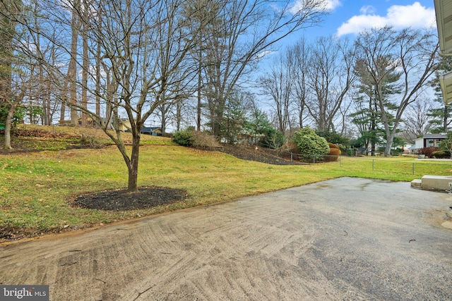 view of yard featuring fence