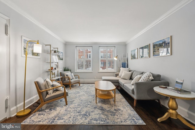 living area featuring crown molding, baseboards, and dark wood-style flooring