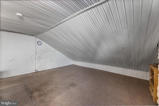 bonus room with vaulted ceiling