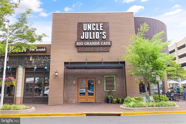 view of building exterior
