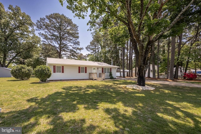 2115 Ruxton Dr, Salisbury, MD 21801 - single story home with a front yard