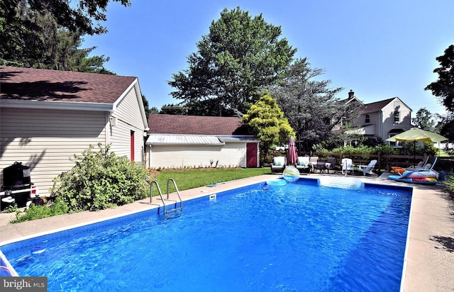 1200 Branch Rd, Perkasie, PA 18944 - outdoor pool featuring a patio