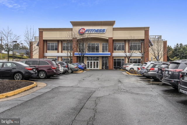 3246 Blundell Rd, Falls Church, VA 22042 - view of property featuring uncovered parking