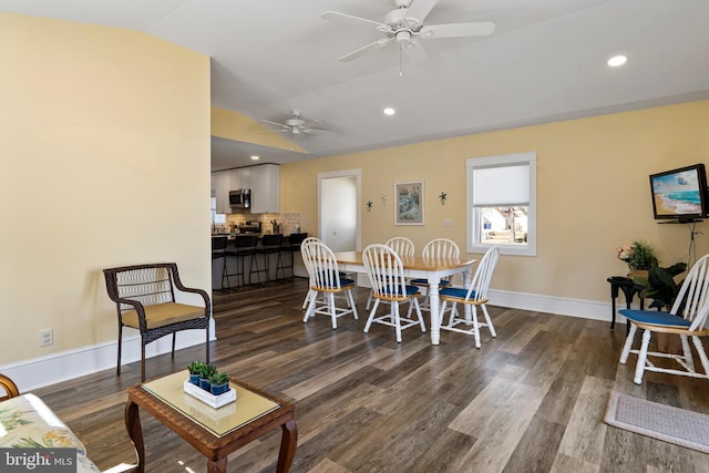 dining space featuring recessed lighting, baseboards, dark wood-type flooring, and a ceiling fan