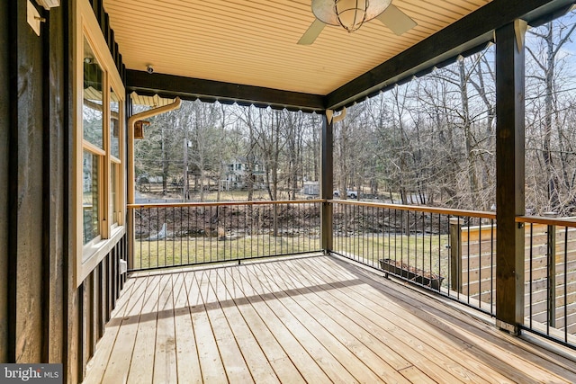 deck with ceiling fan