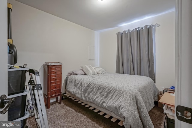 bedroom with carpet