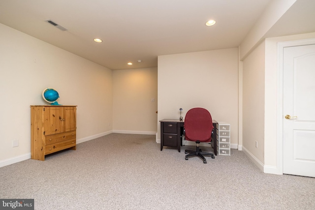 carpeted office featuring visible vents, recessed lighting, and baseboards