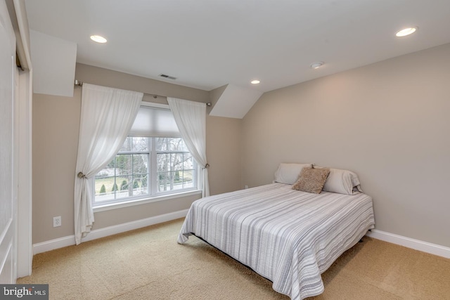 bedroom featuring carpet, visible vents, baseboards, and recessed lighting