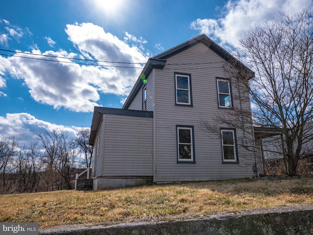 view of side of property