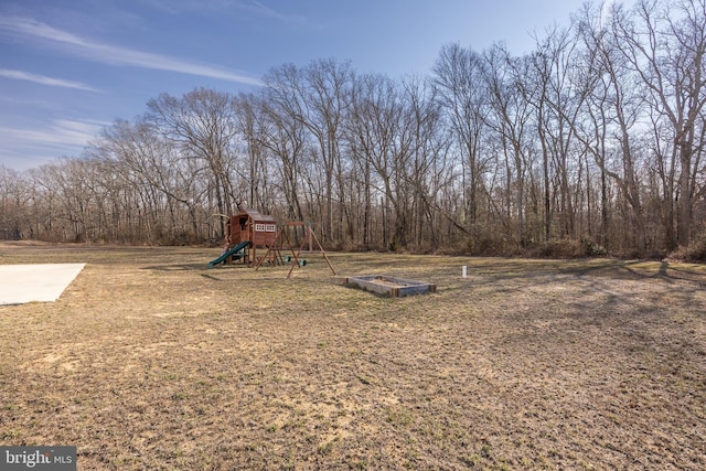 view of yard featuring a playground