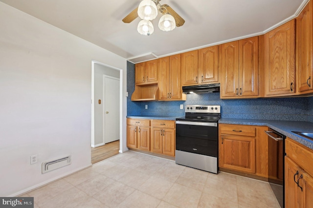 kitchen featuring stainless steel electric stove, under cabinet range hood, dishwasher, brown cabinets, and backsplash