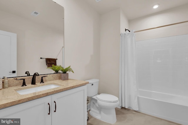 full bath featuring visible vents, shower / tub combo, toilet, and vanity