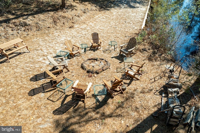 exterior details featuring a fire pit