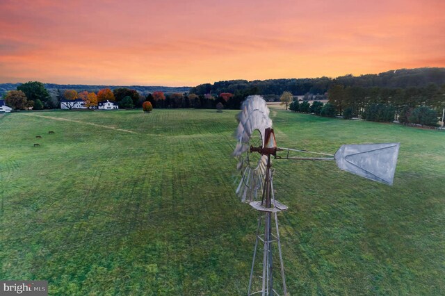 13401 Longnecker Rd, Reisterstown, MD 21136 - yard at dusk with a rural view