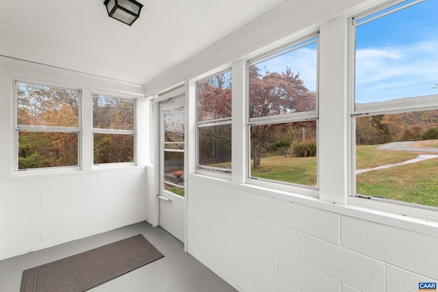 view of unfurnished sunroom