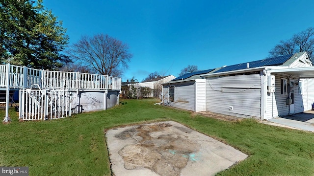 view of yard featuring a carport