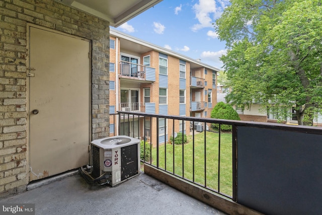 balcony featuring cooling unit