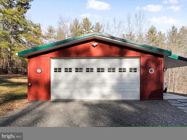 view of detached garage