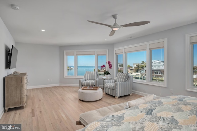 bedroom featuring recessed lighting, visible vents, a ceiling fan, light wood-type flooring, and baseboards