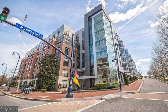 145 Riverhaven Dr Unit 225, Oxon Hill, MD 20745 - view of building exterior
