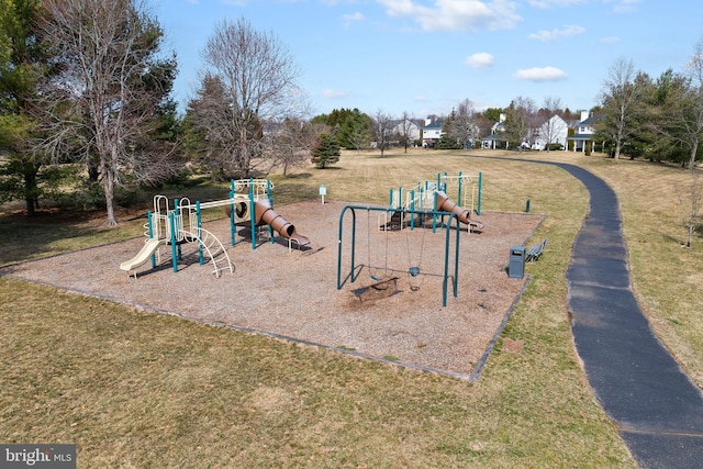 community play area with a yard