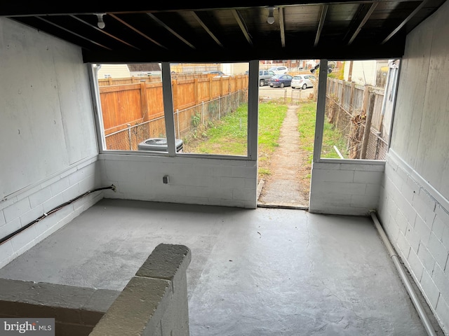 view of unfurnished sunroom