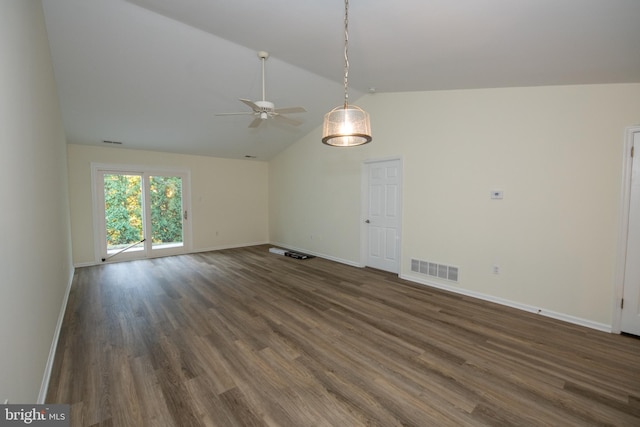 unfurnished room featuring dark wood-style floors, visible vents, baseboards, and a ceiling fan