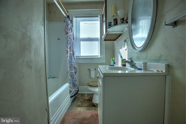 full bath featuring toilet, shower / tub combo with curtain, wood finished floors, and vanity