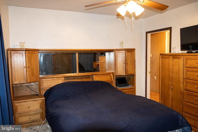 unfurnished bedroom with a ceiling fan