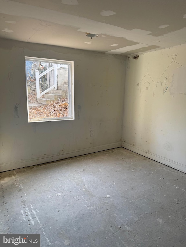 4818 Deanwood Dr, Capitol Heights, MD 20743 - view of spare room