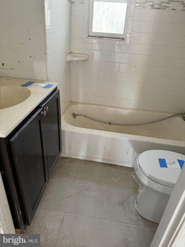4818 Deanwood Dr, Capitol Heights, MD 20743 - bathroom with vanity and toilet