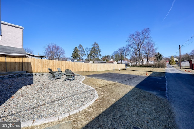 view of yard featuring fence