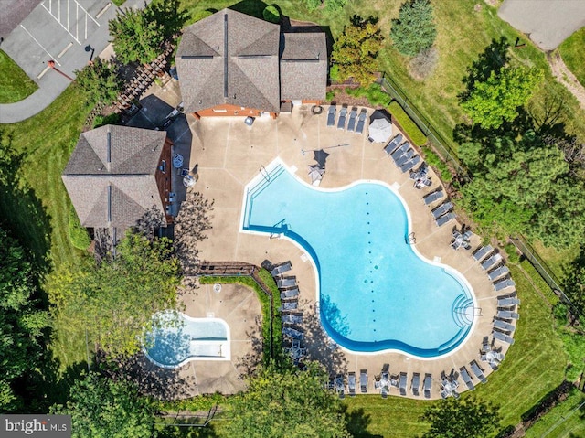 birds eye view of property