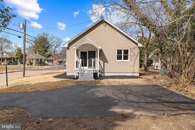 view of front of house