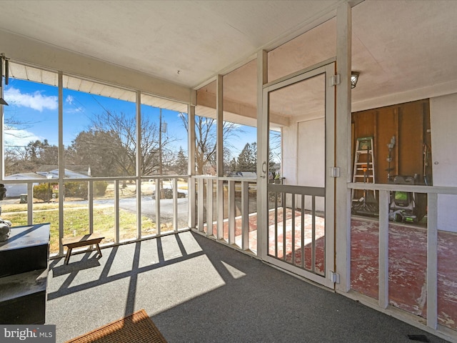 view of sunroom / solarium