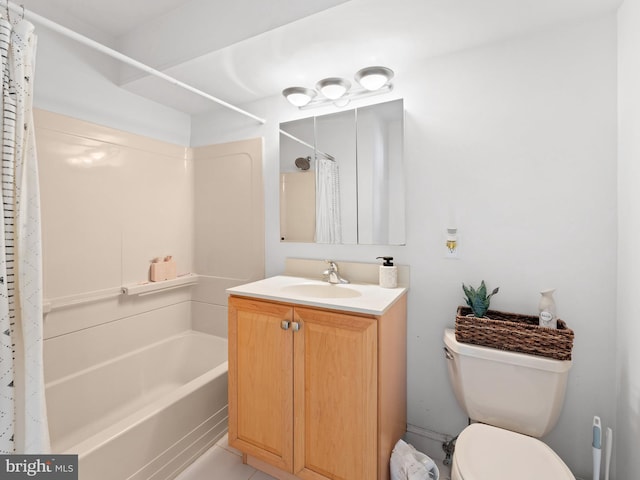 full bathroom featuring tile patterned floors, shower / bath combination with curtain, toilet, and vanity