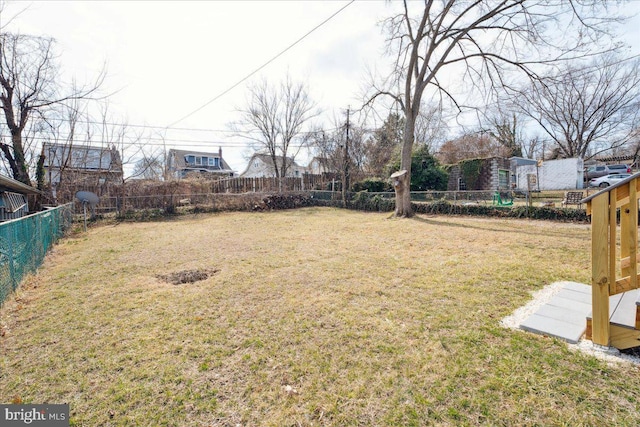 view of yard featuring a fenced backyard