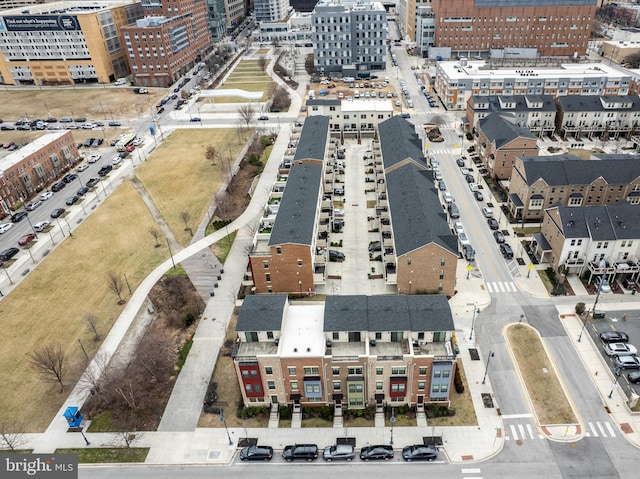 drone / aerial view with a view of city