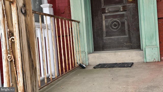 view of entrance to property
