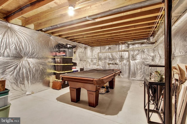 playroom featuring concrete floors and billiards