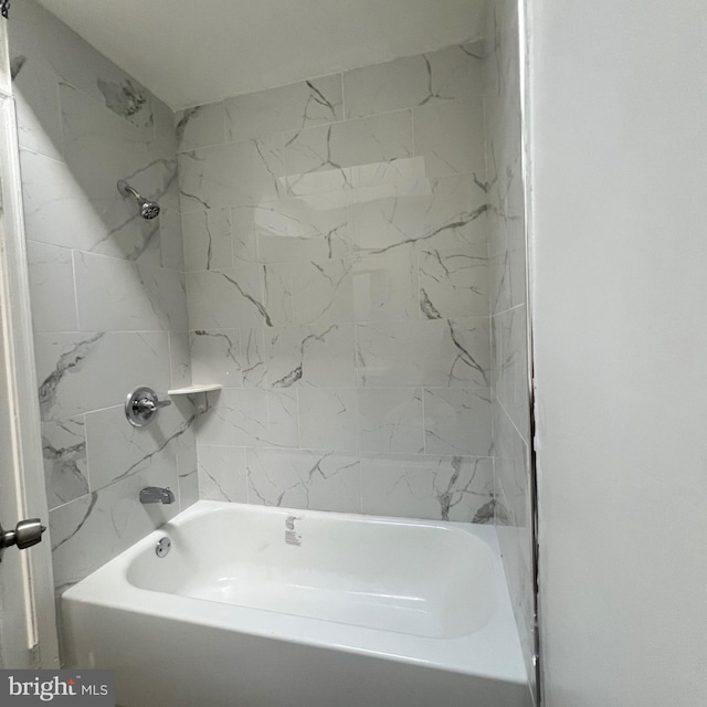 full bathroom featuring shower / bathtub combination