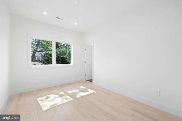 4810 3rd St N, Arlington, VA 22203 - unfurnished room with wood finished floors and recessed lighting