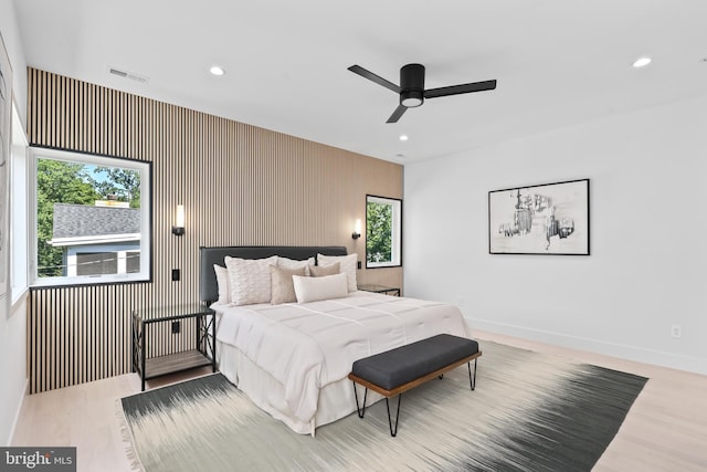 4810 3rd St N, Arlington, VA 22203 - bedroom with wood finished floors, recessed lighting, an accent wall, and ceiling fan