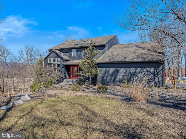 view of front of house with a front yard