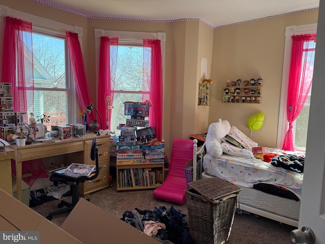 bedroom featuring carpet flooring