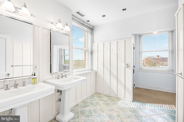 bathroom featuring visible vents