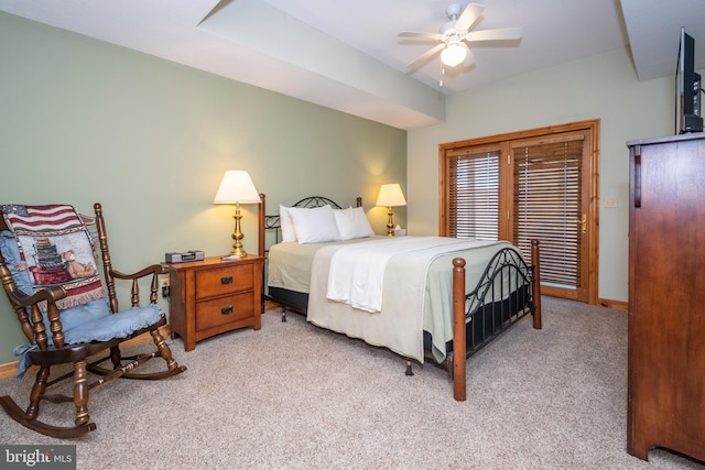 bedroom featuring carpet floors, ceiling fan, and baseboards