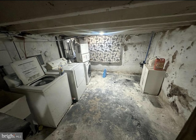 2837 Stouton St, Philadelphia, PA 19134 - unfinished basement with washing machine and dryer