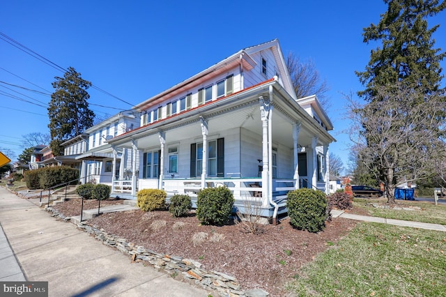 view of front of house featuring covered porch