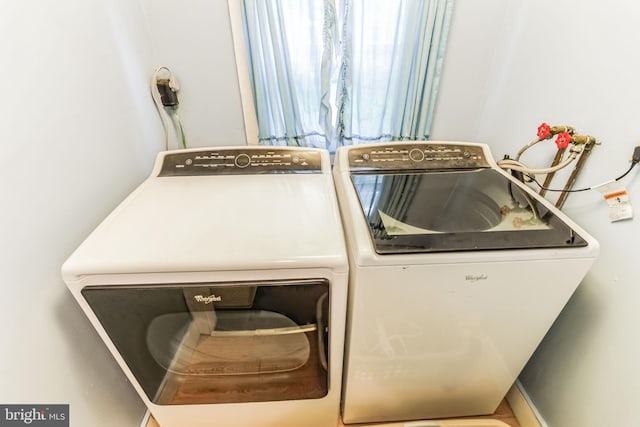 laundry room featuring washer and dryer